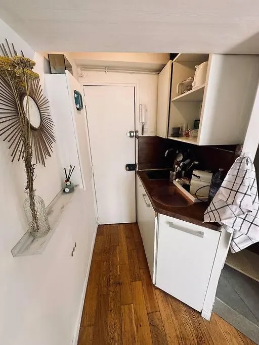 Appartement Cosy En Plein Coeur De Paris 0*,